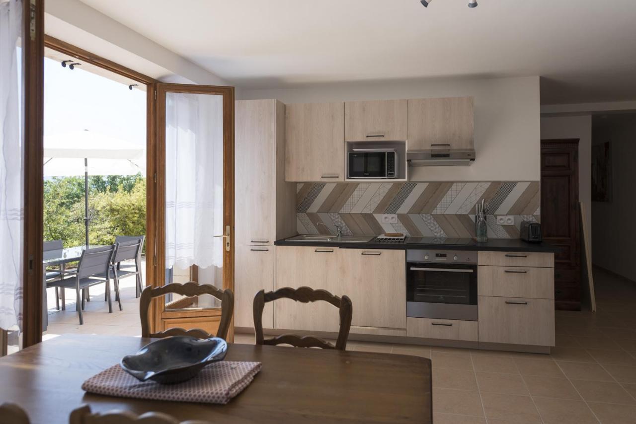 La Flassantine - Appartement Flassans-sur-Issole Екстериор снимка